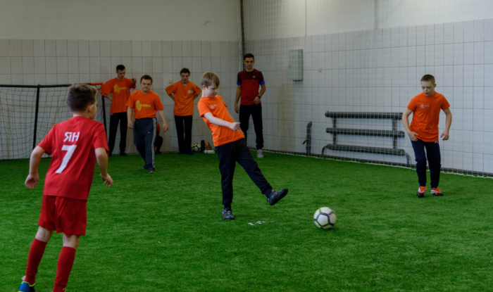 Заставка для - В Уфе дети с синдромом Дауна приняли участие в дружественном турнире по футболу