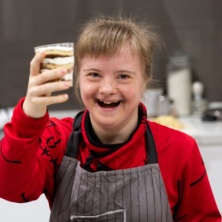 Заставка для - В МЕГЕ Уфы прошел кулинарный мастер-класс для ребят с инвалидност